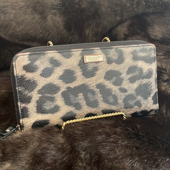 Kate Spade black and gray leopard Wallet - Picture 7 of 7